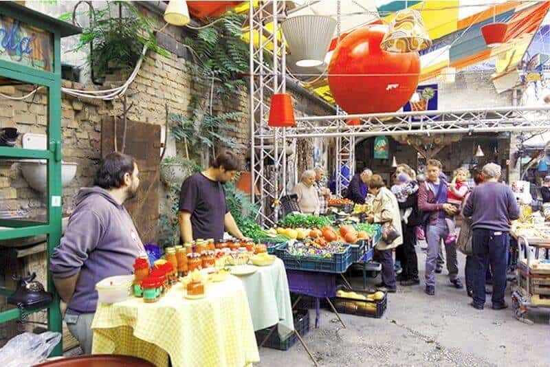 Szimpla Farmers' Market