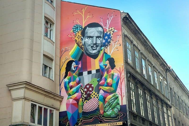 Street art tour Budapest