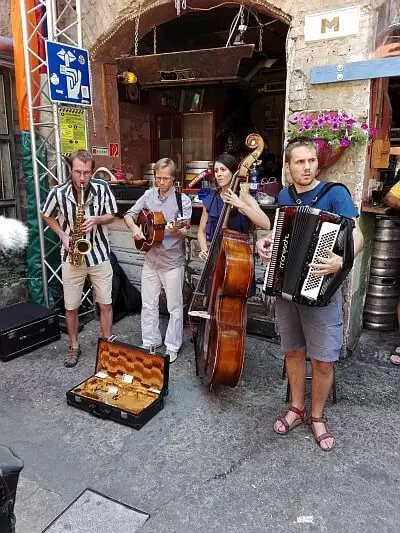 Szimpla farmer's market