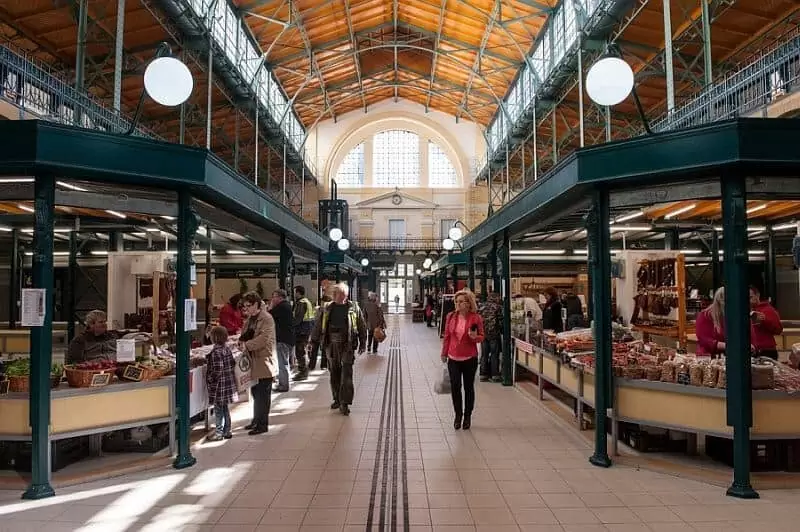 Downtown market in Hold street