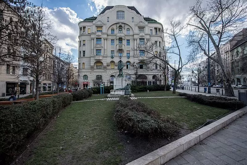 Bartók Béla Avenue Budapest